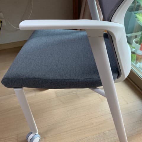 퍼시스-의자-CHN4311 {caption: 퍼시스 서울대의자}